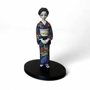 Demon Slayer Lady Tamayo Anime Figurine